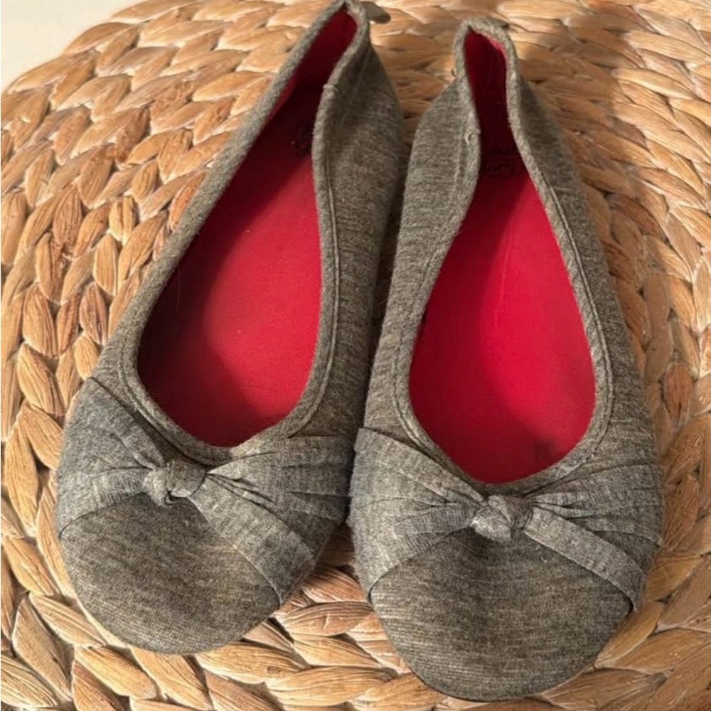 Girls size 2 Gray Ballet Flats